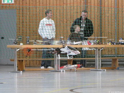 Hallenfliegen-2009-015