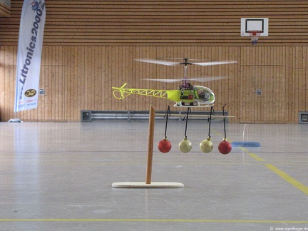 Hallenfliegen-2009-029
