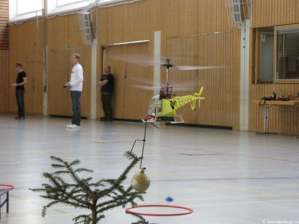 Hallenfliegen-2009-032