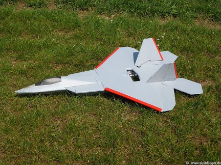 F22-Raptor-2