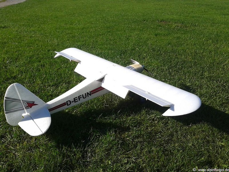 FunCub-X-05.jpg