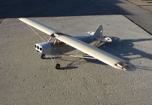 Piper-Super-Cub-38ccm (867 visits) Piper-Super-Cub-38ccm