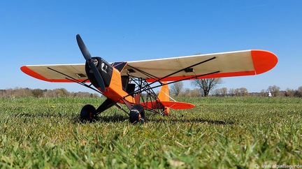 ZLIN SAVAGE BOBBER - 3