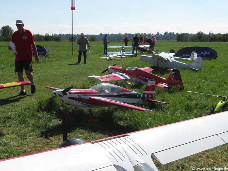 2023-09-16_LVB-Modellflugtage Schleißheim-26.jpg